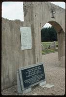 Chelmno Concentration Camp : Further commemorative inscription