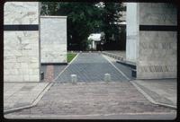 Umschlagplatz Memorial (Warsaw, Poland) : Entry into the memorial composed of open walled space