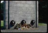 Neuengamme Concentration Camp : Inspirational message on commemorative plaque