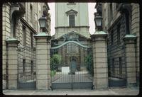 Weissensee Cemetery (Berlin, Germany) : Entry gate to unknown Berlin church yard