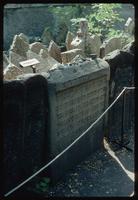 Pinkas Synagogue (Prague, Czech Republic) : Close-up of grave stones
