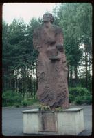 Sobibór Concentration Camp : Close-up of memorial sculpture