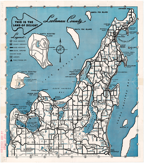 Leelanau County, Michigan : the little finger of Michigan