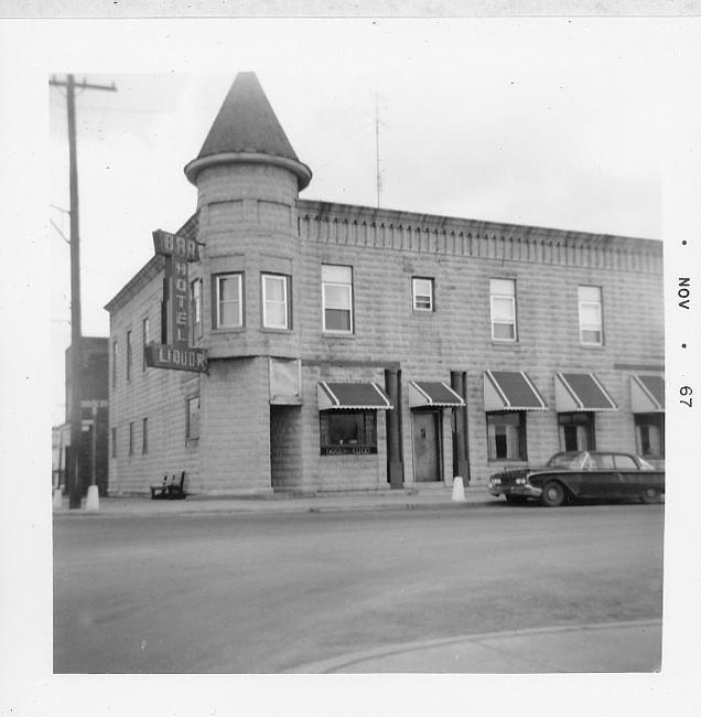 Village of Ortonville Hotel, bar and sometime restaurant