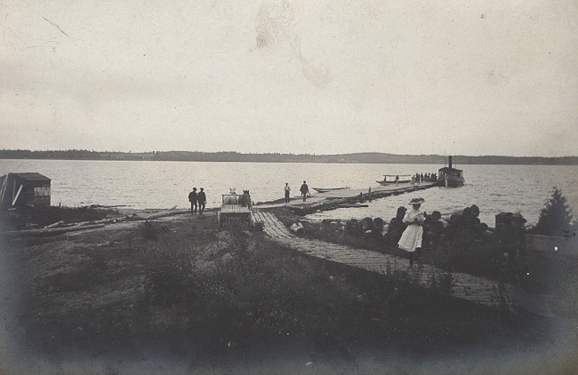 Dock c. 1903