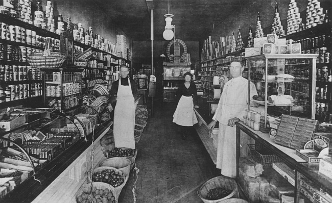 Interior view of Grand Rapids grocery store