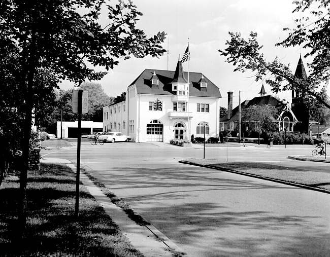 Plymouth City Hall and Church of Christ Scientist, c. 1950