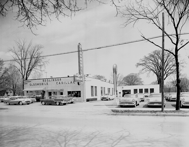 Exterior of Beglinger Oldsmobile at 705 S. Main Street