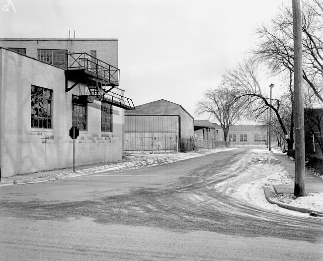 Side view of Daisy Manufacturing Company, 1961