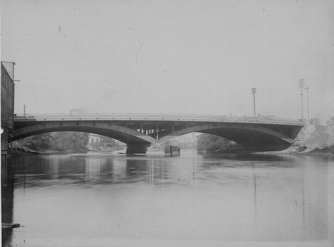 Michigan Avenue Concrete Bridge, Lansing