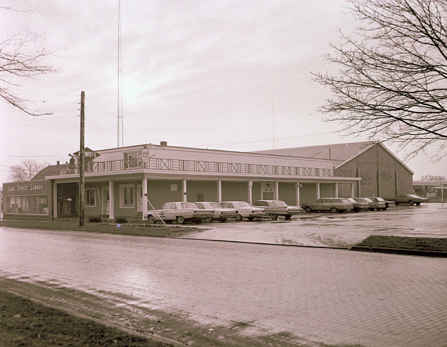 Lake Street Lumber (2)