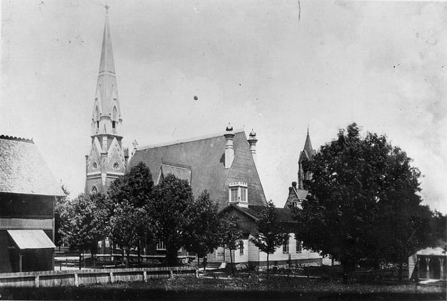 Plymouth Congregational Church from neighborhood, Lansing