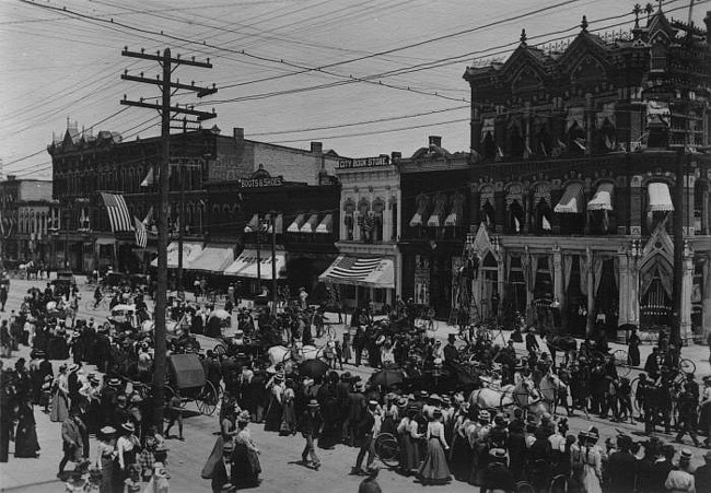 View of South Washington, 200 Block, Lansing