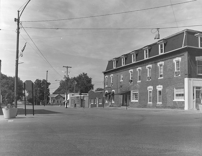 Looking North on Clinton Street