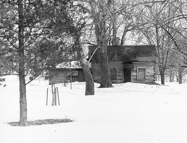 Leslie Log Home in Winter
