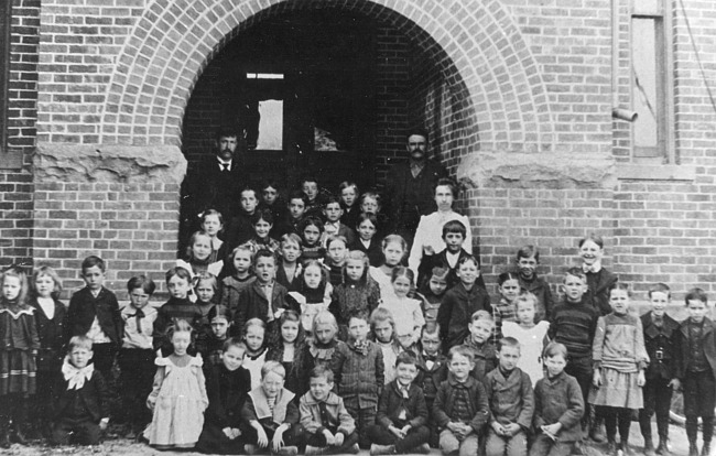 School Group circa 1897-98