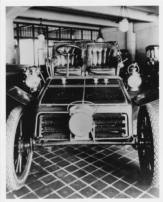 1903 Packard Model F, front view close up