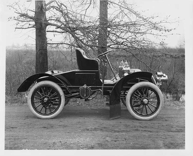 1903 Packard Model F roadster