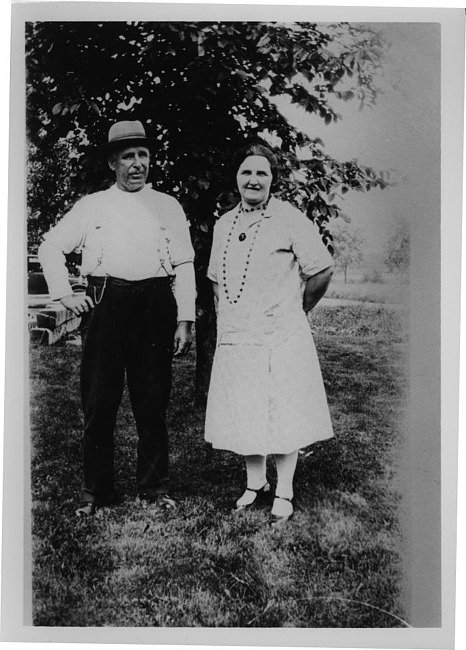 John Green, Jr. and Ida Belle (Smith) in 1930