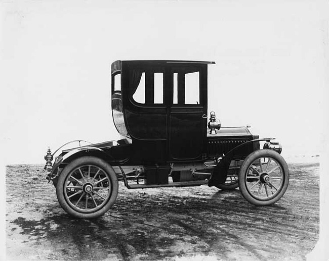 1905 Packard Model N coupe