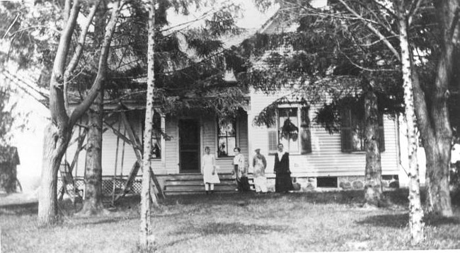 Ahrens Farmhouse 1918