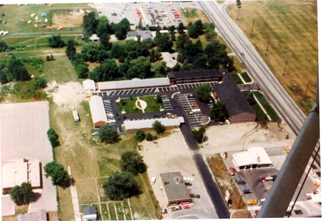 Sterling Inn, aerial, 1974 west