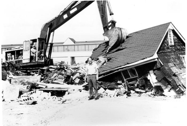 Sterling Inn co-owner John Urquhart at demolition