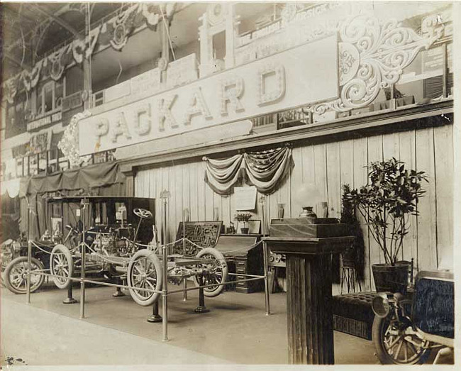 Packard stand at the Fifth Annual National Automobile Show