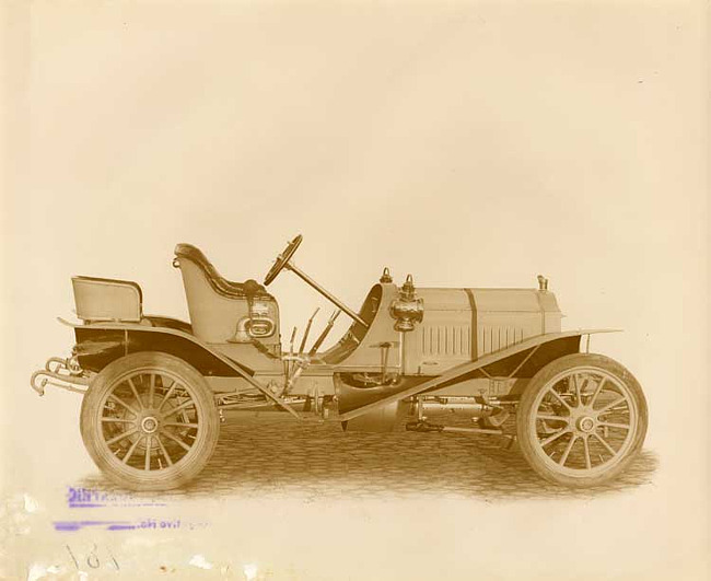 1907 Packard 30 Model U runabout