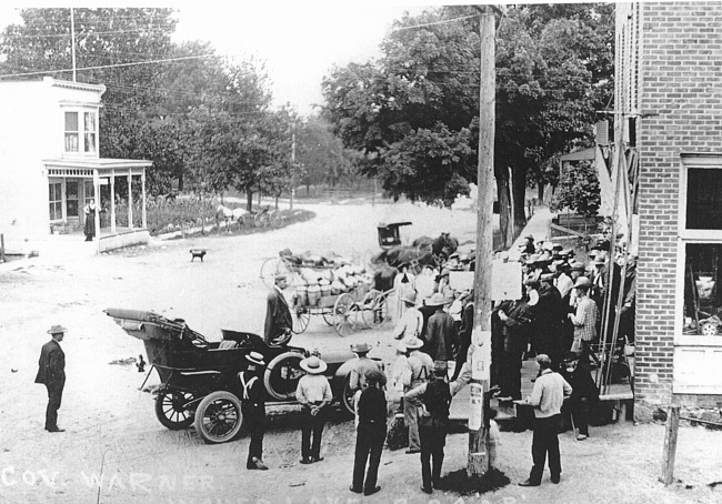 Governor Fred M. Warner stumping for re-election, Walled Lake, 1908