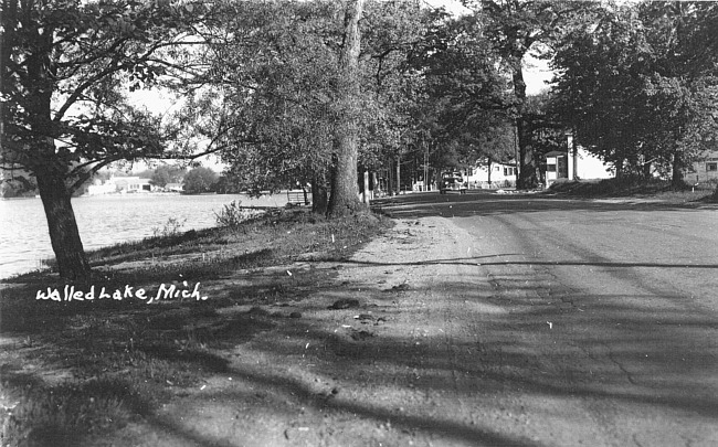 Lake Shore Drive, c. 1940