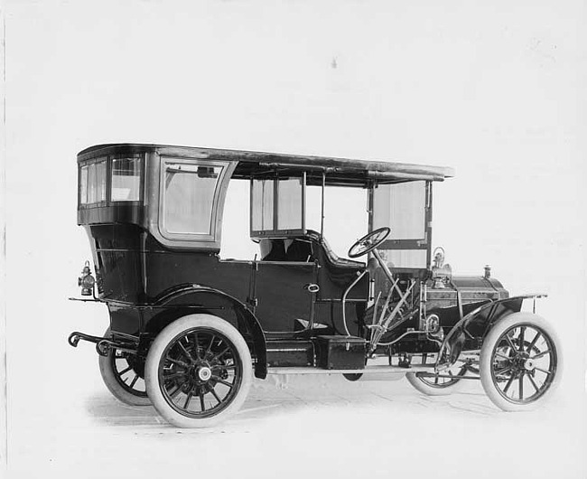 1908 Packard 30 Model UA touring car, rear three-quarter view