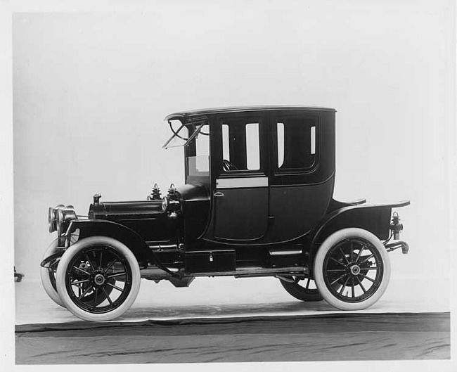 1912 Packard 18 Model NE coupe, left side