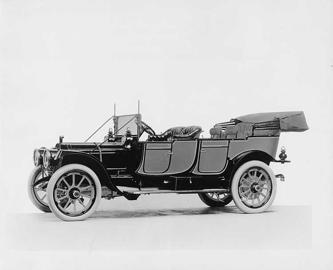 1912 Packard 6 two-toned touring car, left side view, top lowered