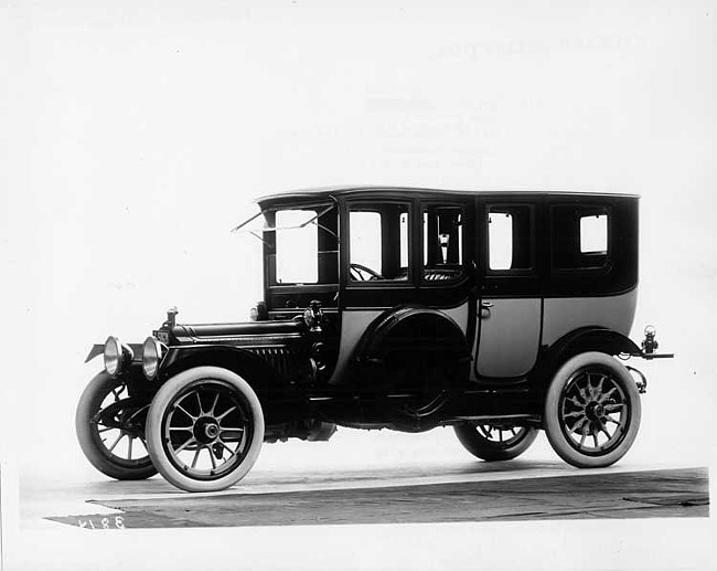 1913 Packard 38 two-toned imperial limousine, right side, with spare tires covered