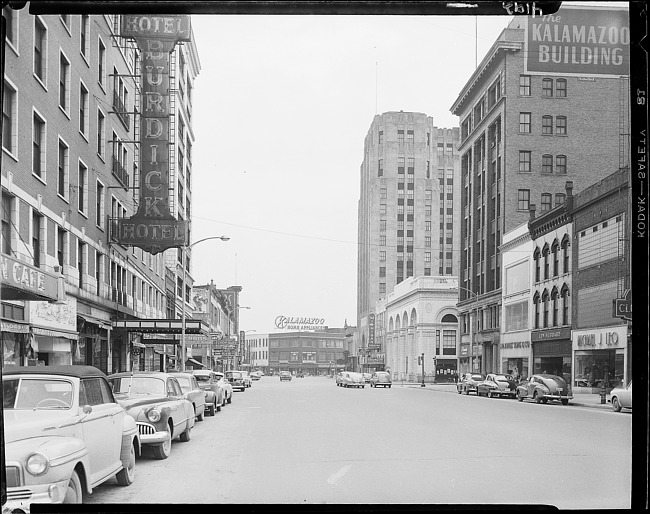 Michigan Avenue, downtown Kalamazoo, Michigan