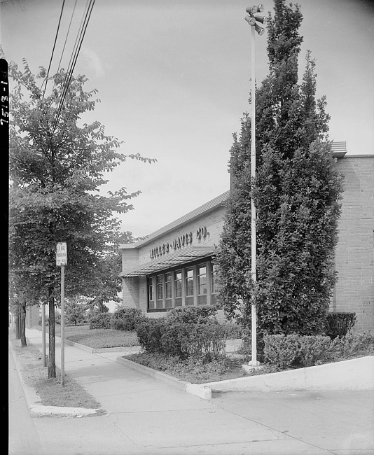 Miller Davis Company offices, exterior