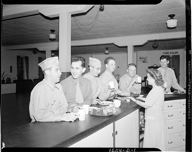 Soldiers being served at U.S.O.
