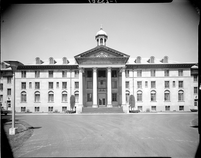 Nazareth College, Central Building