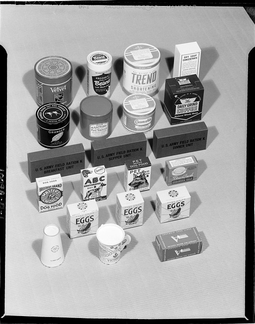 Paperboard cartons for WWII