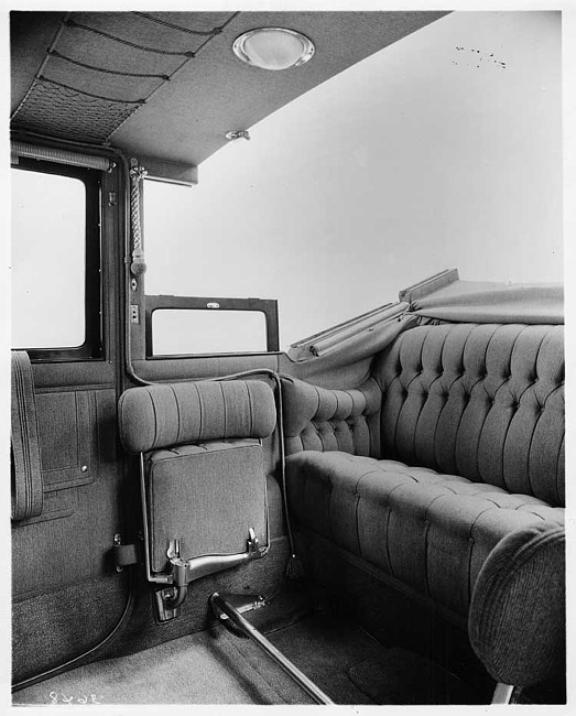 1913 Packard 48 landaulet, interior detail