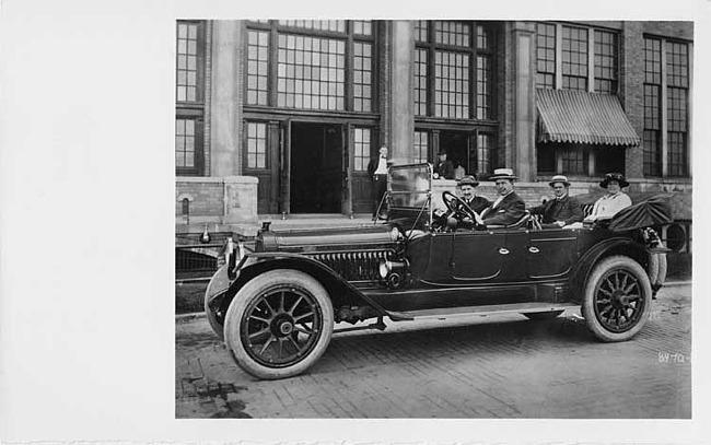 1914 Packard 4-48 phaeton, driver Barney Oldfield, front passenger Harvey Firestone