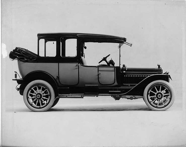 1914 Packard 48 landaulet, right side, quarter collapsed