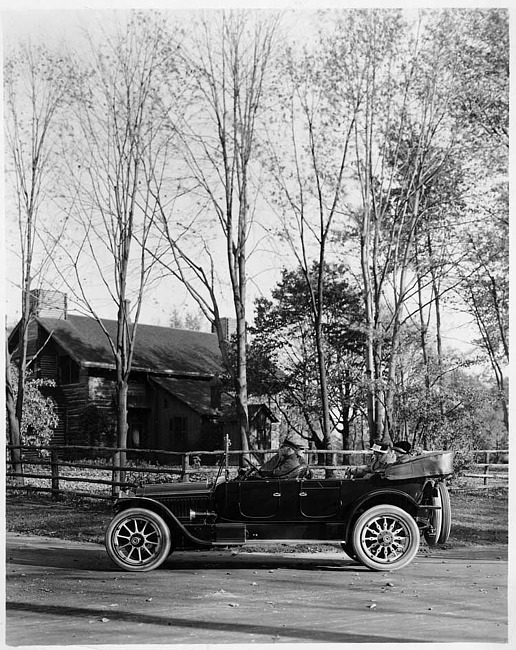 1916 Packard 1-35 touring car in Palmer Park