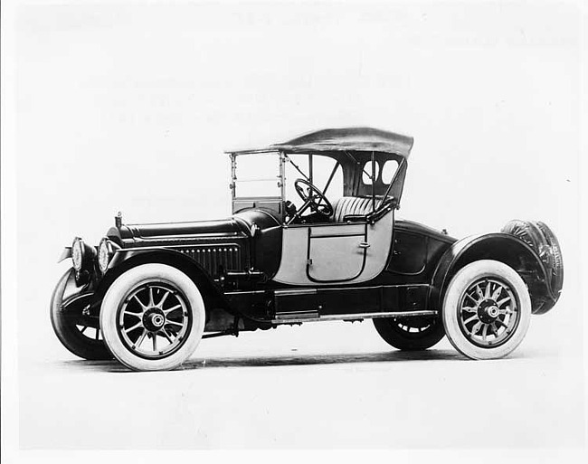1917 Packard two-toned runabout, top raised, three-quarter left side front view