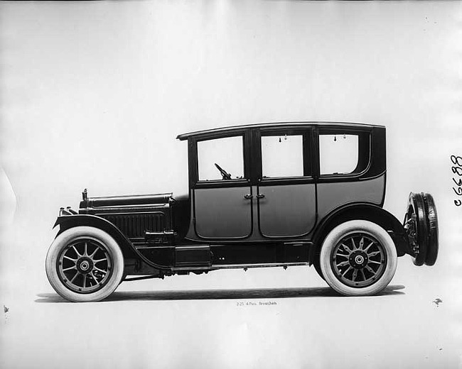 1917 Packard two-toned brougham, left side view