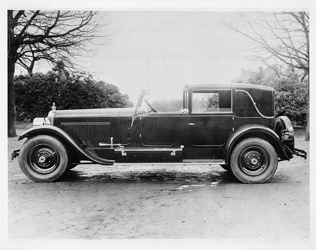 1925-1926 Packard faux cabriolet, left side view