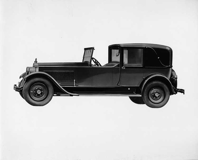 1925-1926 Packard cabriolet, left side view