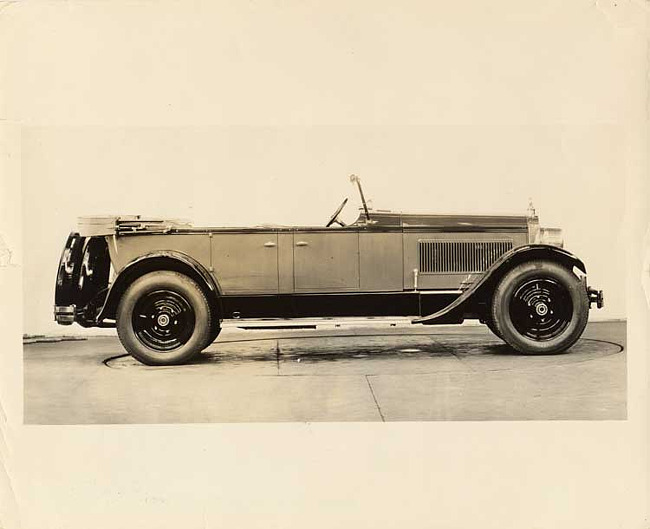 1925-1926 Packard touring car, right side view, top lowered