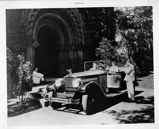 1926 Packard phaeton with Eastman and Princeton students